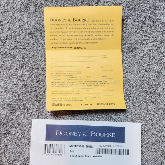 NWT Dooney & Bourke Small Shopper and Medium Wristlet Kite Rare Limited Edition - Picture 7 of 8